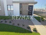 EN VENTA HERMOSA CASA NUEVA DE 1 PLANTA EN PRIVADA 4