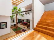 EN VENTA HERMOSA RESIDENCIA de alta gama con vigilancia