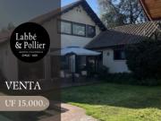 EN VENTA HERMOSA Y AMPLIA CASA EN LA REINA