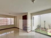 En venta Hermoso dpto en Cayma 1er piso con jardin