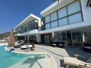 EN VENTA INMUEBLE CONSISTENTE EN 3 VILLAS EN ACAPULCO...