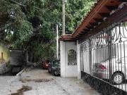 EN VENTA INMUEBLE DE CINCO DEPARTAMENTOS