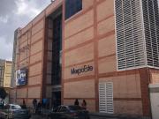 EN VENTA LOCAL COMERCIAL EN CHACAO