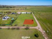 EN VENTA LOTE CON PROYECTO EN LAS CALANDRIAS