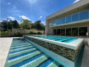 LUJOSO TOWNHOUSE EN VENTA | LOMAS DE GUATAPARO