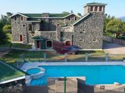 EN VENTA MANSIÓN DE LUJO EN VILLA CARLOS PAZ DENTRO DE...