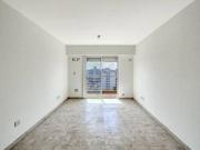 En venta monoambiente con balcón en Martín coronado