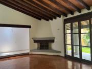 EN VENTA PRECIOSA CASA DE UN NIVEL