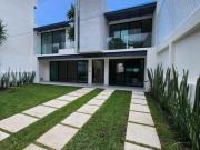 EN VENTA PRECIOSA CASA NUEVA LOMAS DE CORTES