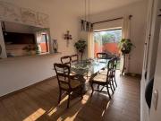 EN VENTA PRECIOSA CASA SOLA