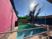 En Venta Propiedad con Alberca y Departamento Zona...