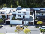 En Venta – Propiedad con Potencial Comercial o...