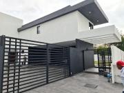 En Venta Residencia en La Rica, DOBLES ALTURAS, 4ta...