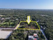 En Venta. Terreno en Cancún, Quintana Roo. A 7 Min del...