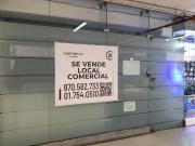 EN VENTA VERSATIL LOCAL COMERCIAL EN EN CENTRO COMERCIAL...