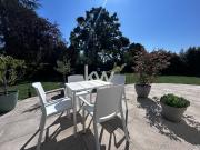 En vente à MENNECY: Pavillon 7 pièces sur sous sol total