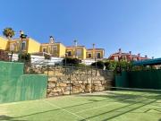 Encantador adosado a escasos metros de distancia de la...