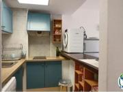 Encantador apartamento con dormitorio, balcón y acceso a...