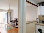 Encantador apartamento de 1 dormitorio con balcón en...