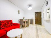 Encantador Apartamento en el Centro de Torrevieja, a...