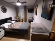 Nuevo Bonita habitación en apartamento de 5 dormitorios...