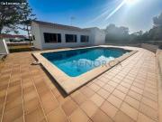 Encantador chalet con piscina y privacidad en Cala Canutells