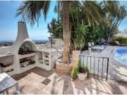 Encantador Chalet en Benalmadena Pueblo con Vistas al mar