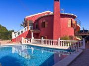 Encantador chalet pareado de estilo mediterráneo...