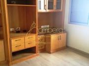 Encantador, ensolarado e vista deslumbrante