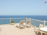 Encantador estudio con vistas al mar y acceso a la playa...