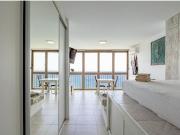 Encantador estudio con vistas al mar y acceso a la playa...