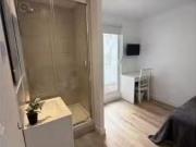 ¡Recién llegado! Habitación en piso compartido de 6...