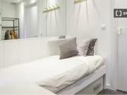 Barato Habitación en piso de 7 habitaciones en alquiler...