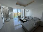 Encantador PentHouse Dúplex en venta, sector Villa Santos
