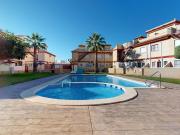 Encantador piso con gran terraza y piscina en San Pedro...
