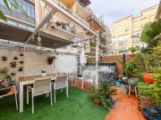 Encantador piso reformado con patio clásico en Sant Antoni