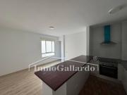 Encantador Piso Reformado en Málaga con Parking Incluido