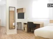 Barato Se alquila habitación compartida en residencia en...