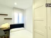 ¡Recién llegado! Se alquila habitación en Coliving en...