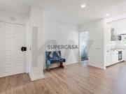 Encantador T3 cheio de luz no Monte Estoril