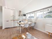 Encantador T3 cheio de luz no Monte Estoril