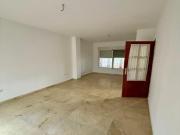 Encantadora casa con Porche y Patio Privado en calle Goya!