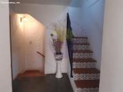 Encantadora casa de pueblo con potencial de renovación...