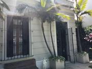 Encantadora casa en venta en Martínez de vias a Libertador