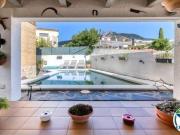 Encantadora Casa Independiente con Piscina en Mas Oliva,...
