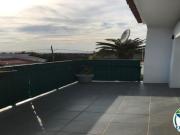 Encantadora Casa Renovada en Urbanización Tranquila de Roses