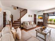 Encantadora Casa Rural en Aloha Hill Club
