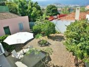Encantadora casita terrera en lugar idílico