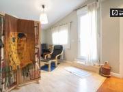 Encantadora habitación con cama matrimonial en alquiler...