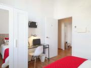 Encantadora habitación en Barcelona con baño privado